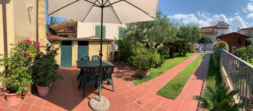 リド・ディ・カマイオーレ La Casina Dell'Annettaヴィラ エクステリア 写真